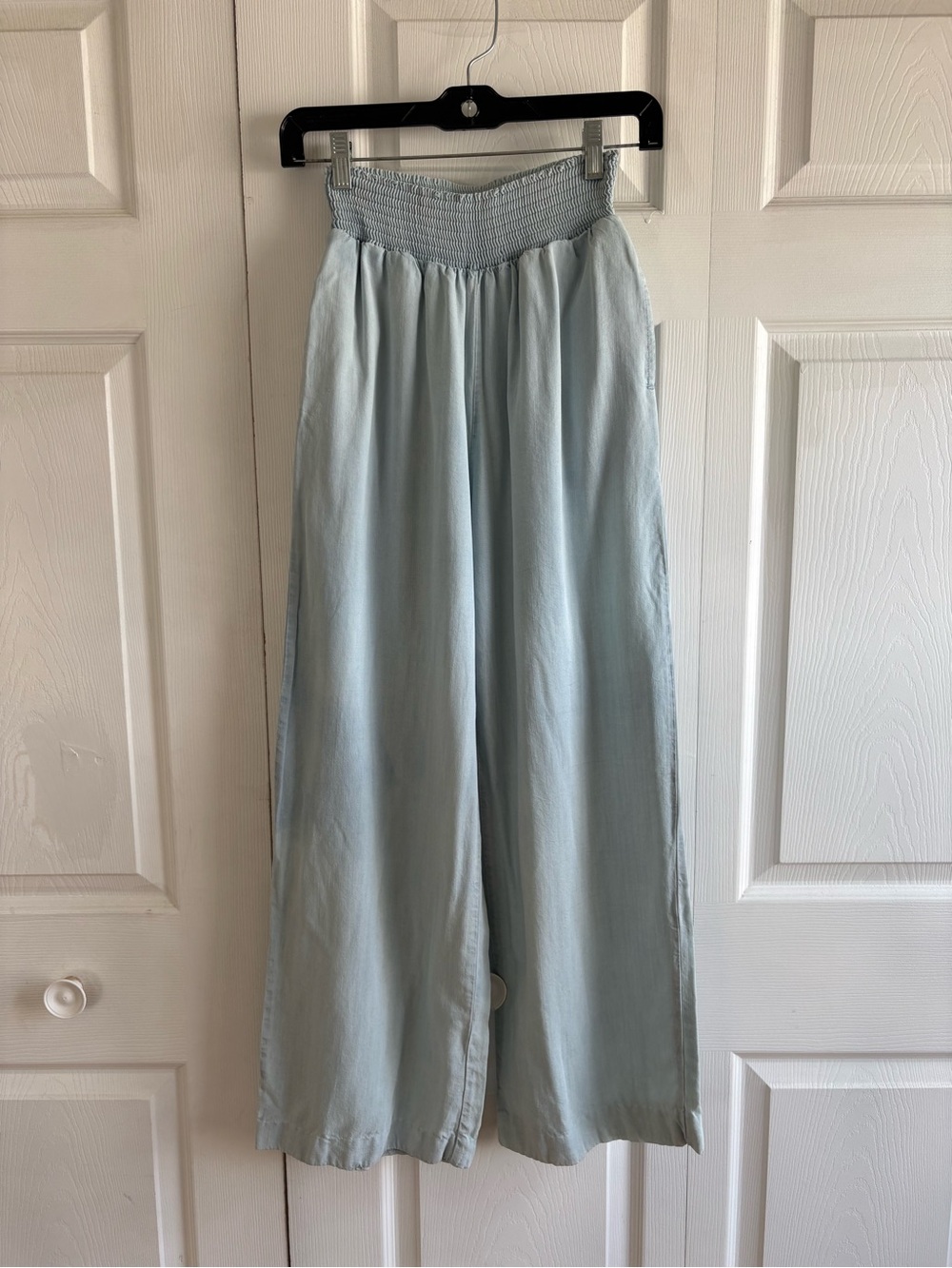 For The Republic Light Blue Wide Leg Smocked High Waist Relaxed Slouchy Pants M